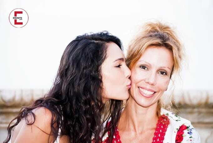 Mutter mit tochter intim